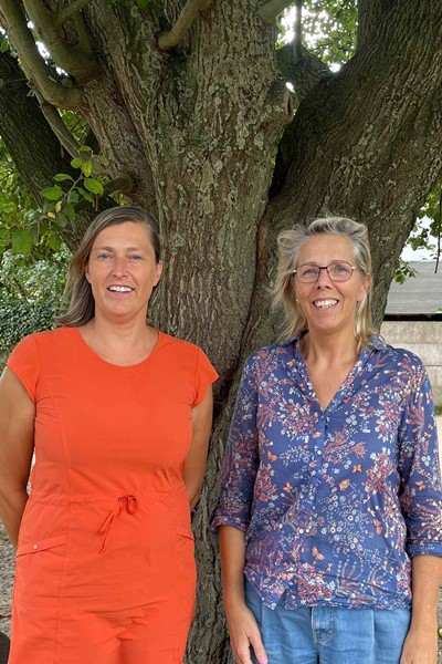 Inge Mouton & Stefanie Van den Bussche Inge Mouton & Stefanie Van den Bussche